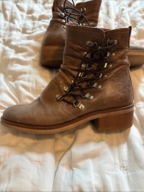 MTNG Brown Leather Lace-Up Ankle Boots